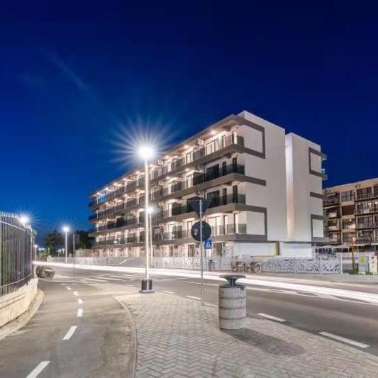 Apartmán Garsoniera Saturn Exteriér fotografie